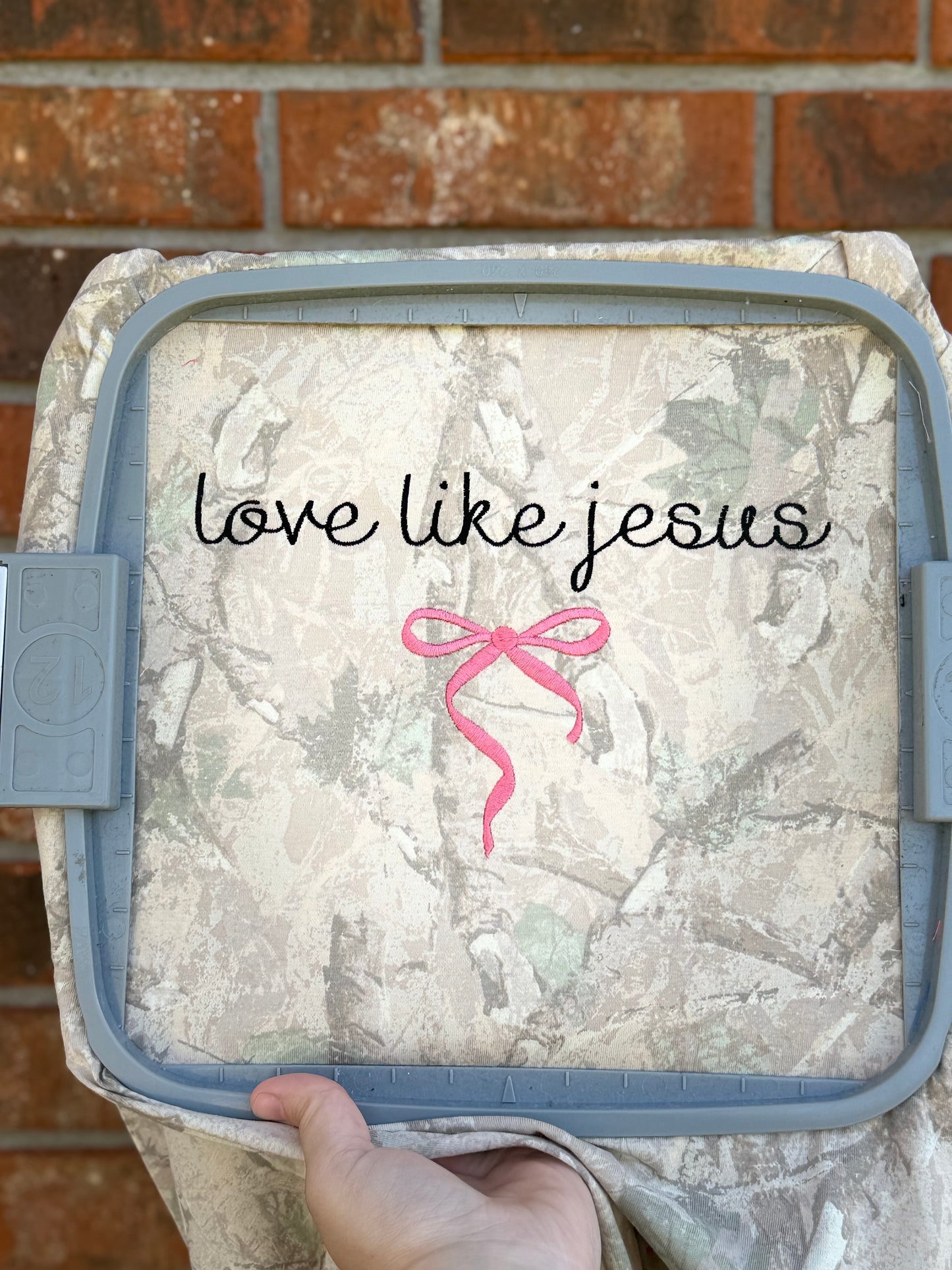 Love Like Jesus Tee
